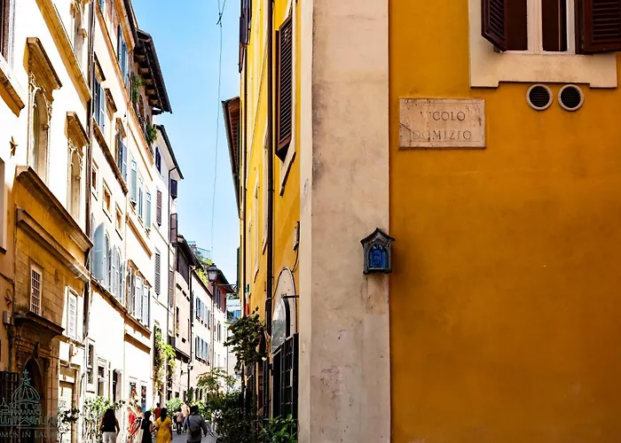 Domus In Lauro